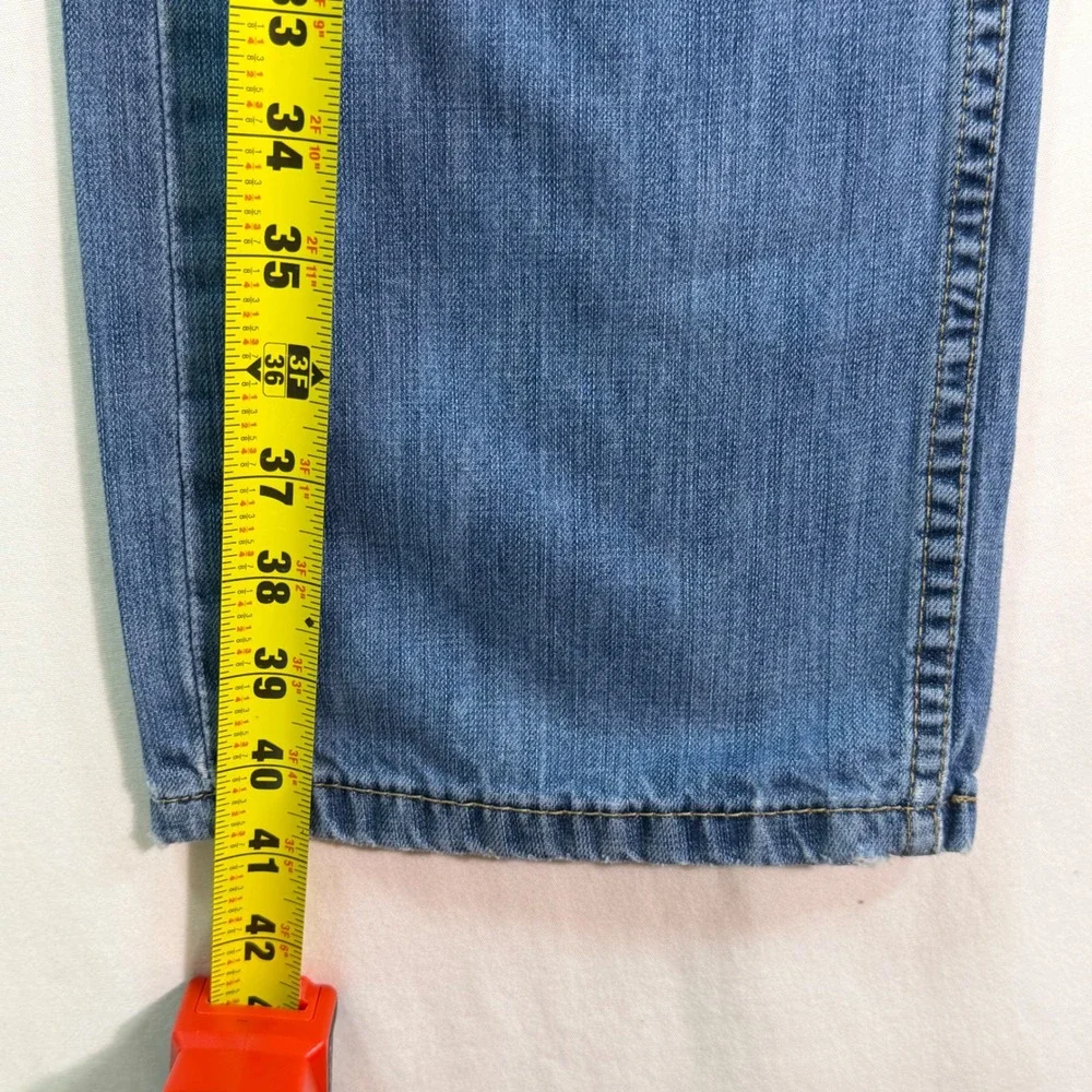Levis 505 Regular Fit Straight Leg Jeans Mens 34x30 Medium Wash Blue 00505-0236